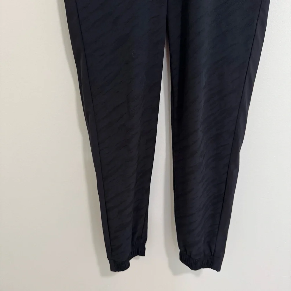 Athleta Brooklyn Textured Jogger
